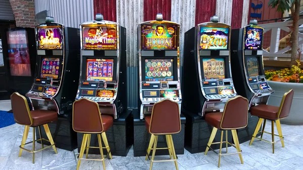Live dealer blackjack table at koinid